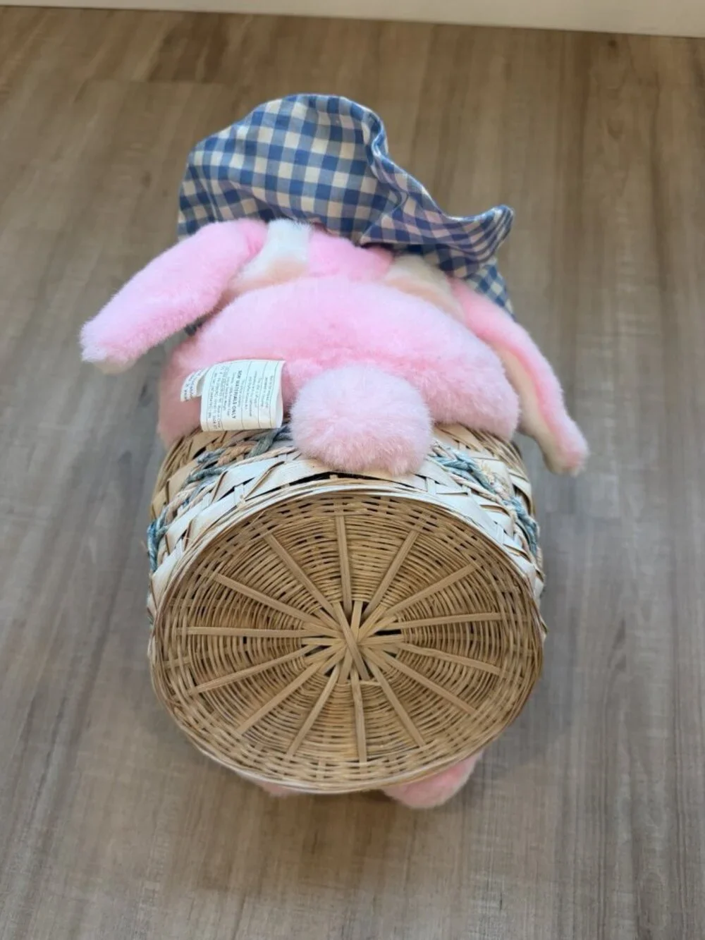 Vintage 90’s Joelson Industries Wicker Plush Easter Bunny Basket 8” Pink